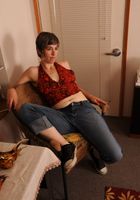 Nicole brings out the hairy pussy, Nicole (nic056) ATK Archives: Nicole (Nicole brings out the hairy pussy)