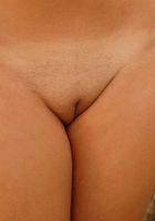 Nikki spreads her pussy, Nikki (nik081) ATK Archives: Nikki (Nikki spreads her pussy)