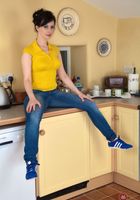 In the kitchen, spreading hairy snatch., Nikita (nik114) ATK Natural & Hairy: Nikita (In the kitchen, spreading hairy snatch.)