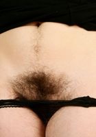 Hairy Olivia spreads her bush, Olivia Rose (oli026) ATK Archives: Olivia Rose (Hairy Olivia spreads her bush)
