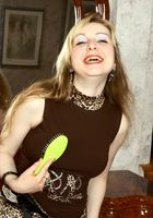 Olya loves to get attention, Olya (oly001) ATK Archives: Olya (Olya loves to get attention)