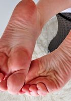 Paris White lacy lingerie foot fetish, Paris White (par028) ATK Galleria: Paris White (Paris White lacy lingerie foot fetish)