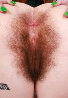 Hairy Goddess Pearl Sage Exposes Her Generous Bush and Cute Ass, Pearl Sage (pea013) ATK Natural & Hairy: Pearl Sage (Hairy Goddess Pearl Sage Exposes Her Generous Bush and Cute Ass)