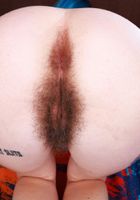 Pearl Sage exposes her bush, Pearl Sage (pea013) ATK Natural & Hairy: Pearl Sage (Pearl Sage exposes her bush)