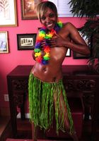 Rashae gets Hawaiian and masturbates, Shae Spreadz (ras004) ATK Exotics: Shae Spreadz (Rashae gets Hawaiian and masturbates)