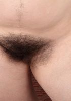 Hairy Samantha spreads her bush, Samantha Jane (sam068) ATK Natural & Hairy: Samantha Jane (Hairy Samantha spreads her bush)