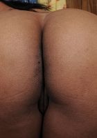 Ebony Sapphire spreads her shaved pussy, Sapphire Kiss (sap007) ATK Exotics: Sapphire Kiss (Ebony Sapphire spreads her shaved pussy)