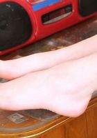 Sasha in footfetish, Sasha (sas002) ATK Archives: Sasha (Sasha in footfetish)