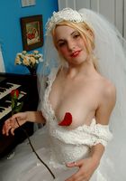 Simralin from ATK Petites