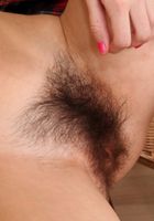 Hairy Russian Sofia shows you her bush, Sofia (sof025) ATK Natural & Hairy: Sofia (Hairy Russian Sofia shows you her bush)