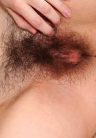 Hairy Sofia spreads her bush, Sofia (sof025) ATK Natural & Hairy: Sofia (Hairy Sofia spreads her bush)