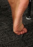 Ebony Sonia shows off her feet, Sonia Roxxx (son027) ATK Exotics: Sonia Roxxx (Ebony Sonia shows off her feet)
