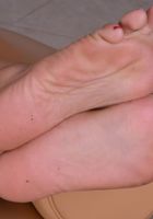 Sophia Leone adn her foot fetish, Sophia Leone (sop048) ATK Exotics: Sophia Leone (Sophia Leone adn her foot fetish)