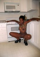 Susan in black women, Susan (sus002) ATK Exotics: Susan (Susan in black women)