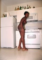 Susan in black women, Susan (sus002) ATK Exotics: Susan (Susan in black women)