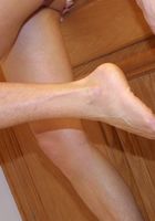 Theresa shows off her sexy legs and feet, Theresa (the001) ATK Archives: Theresa (Theresa shows off her sexy legs and feet)