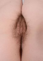 Thelma Sleaze in young and hairy, Thelma Sleaze (the013) ATK Natural & Hairy: Thelma Sleaze (Thelma Sleaze in young and hairy)