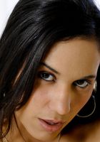 Tia Cyrus checking to make sure she's still tight, Tia Cyrus (tia012) ATK Exotics: Tia Cyrus (Tia Cyrus checking to make sure she's still tight)