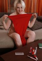 Hairy Russian Vera spreads her pussy, Vera (ver088) ATK Natural & Hairy: Vera (Hairy Russian Vera spreads her pussy)