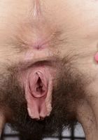 Hairy MILF Veronica spreads her pussy, Veronica Snow (ver089) ATK Natural & Hairy: Veronica Snow (Hairy MILF Veronica spreads her pussy)