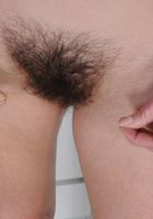 Hairy MILF spread her ass in the kitchen, Veronica Snow (ver089) ATK Natural & Hairy: Veronica Snow (Hairy MILF spread her ass in the kitchen)