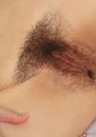 Veronika in young and hairy, Veronika (ver103) ATK Natural & Hairy: Veronika (Veronika in young and hairy)