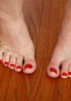 Vestacia shows her soles and soft hairy holes., Vestacia JonQuil (ves002) ATK Natural & Hairy: Vestacia JonQuil (Vestacia shows her soles and soft hairy holes.)