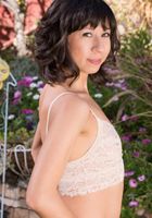 Latina Vivi spreads outside, Vivi Marie (viv016) ATK Natural & Hairy: Vivi Marie (Latina Vivi spreads outside)