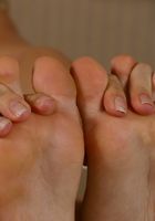 Yolina in footfetish, Yolina (yol001) ATK Exotics: Yolina (Yolina in footfetish)