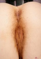 Hairy MILF Zia spreads her bush, Zia (zia002) ATK Petites: Zia (Hairy MILF Zia spreads her bush)