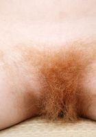 Hairy MILF Zia spreads outside, Zia (zia002) ATK Natural & Hairy: Zia (Hairy MILF Zia spreads outside)