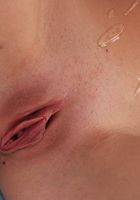 Zsuzsanna spreads her pussy, Zsuzsanna (zsu006) ATK Archives: Zsuzsanna (Zsuzsanna spreads her pussy)